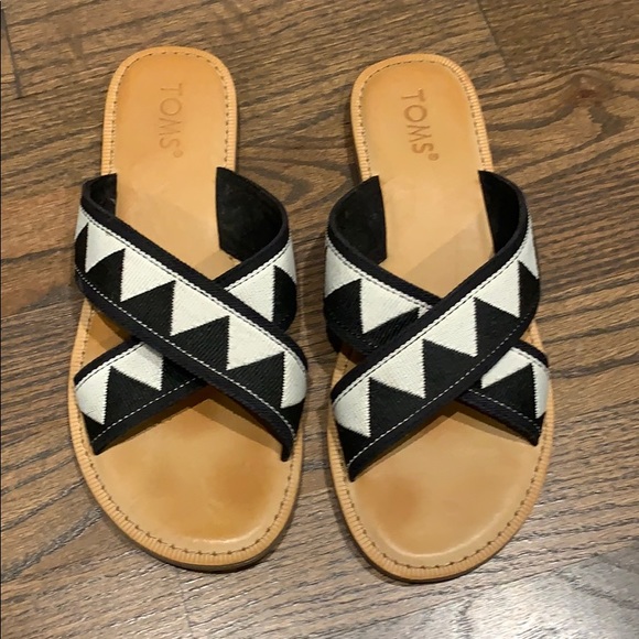 Toms Shoes - Toms woven slides